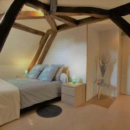Neuville-sur-vanne, 5 Pieces, 8 Personnes - Fr-1-543-149 Vakantiehuis