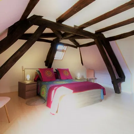 Neuville-sur-vanne, 5 Pieces, 8 Personnes - Fr-1-543-149 Vakantiehuis Neuville-sur-Vannes